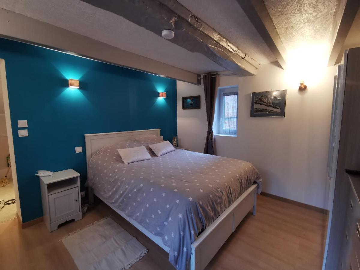 Le Rez De Jardin Apartman Honfleur Kültér fotó